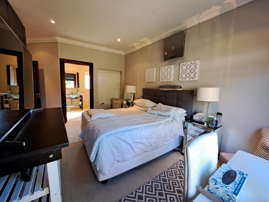 3 Bedroom Property for Sale in Bonza Bay Eastern Cape